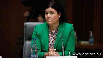 NT chief minister faced expulsion from Labor's Left faction over pro-fracking stance