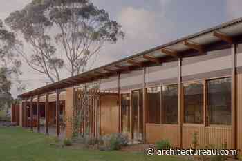 Stumpy Gully House by Adam Markowitz