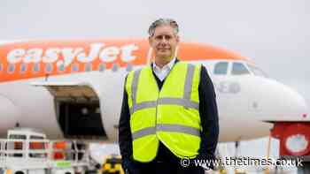 EasyJet boss demands independent inquiry into air traffic control chaos
