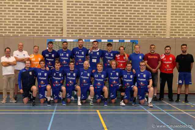 Nieuwe coach Seyran Kroyan staat met debuterend Izegem voor enorme uitdaging in BENE-League: “We kunnen de verrassing worden, maar geef ons nog wat tijd”