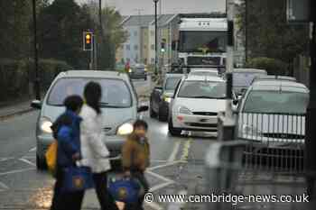 Cambridgeshire Police tells parents to 'take responsibility for parking' as schools return