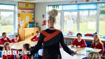 What is RAAC concrete and how many schools are affected?