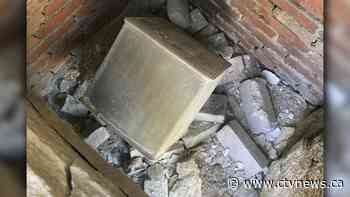 1828 time capsule once thought to be empty reveals its secrets