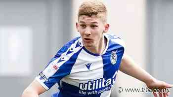James Connolly: Morecambe sign Bristol Rovers defender on season-long loan