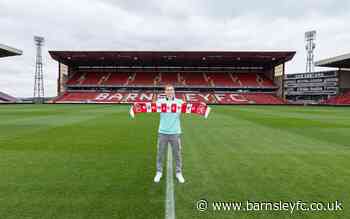 OWEN DODGSON ARRIVES AT OAKWELL