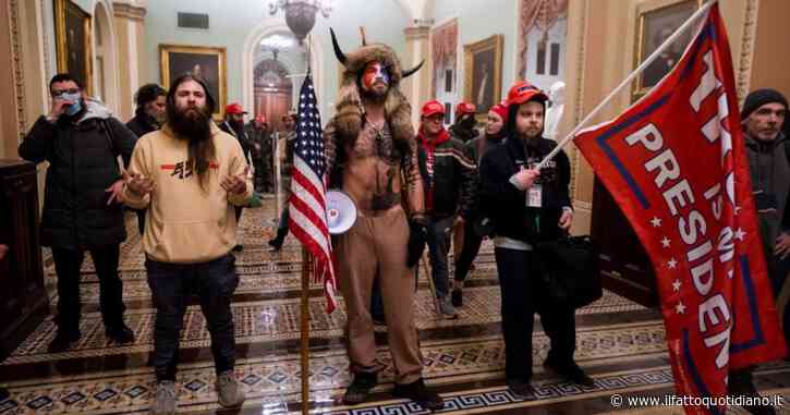 Assalto a Capitol Hill, nuova condanna per un membro del gruppo di estrema destra Proud Boys: 10 anni di carcere