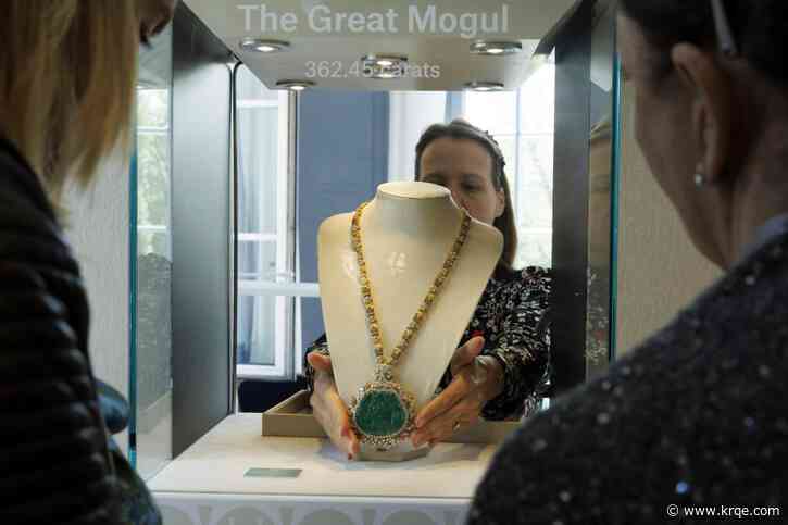 Nazi ties halt Christie's auction of late Austrian billionaire's jewels