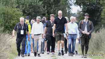 Royaler Besuch im Landkreis: Der Prinz von Bayern wandert für einen guten Zweck
