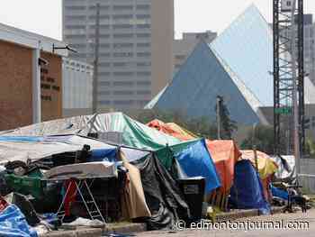 Alberta government looks to add winter shelter spaces in Edmonton