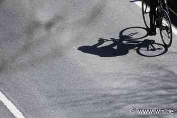 Autofahrer greift Rennradfahrer an: Umgestoßen und in den Rücken getreten