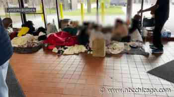 Migrants begin moving into Kenwood's Lakeshore Hotel