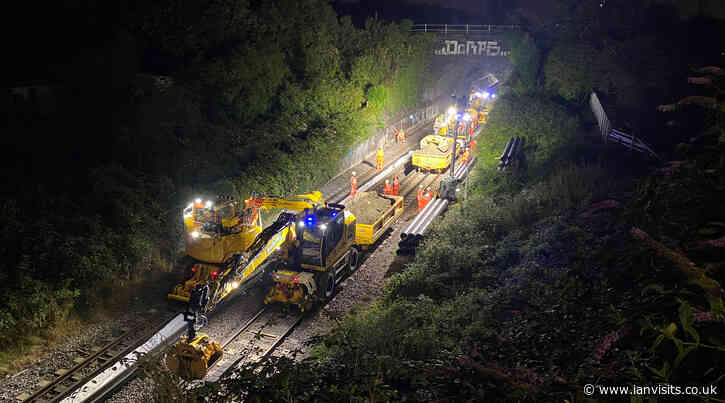 Works to improve the Bakerloo line and London Overground completed