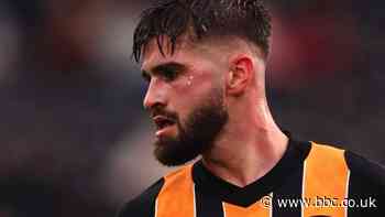 Shrewsbury Town: Hull City's Brandon Fleming and Southampton's Ryan Finnigan join on loan