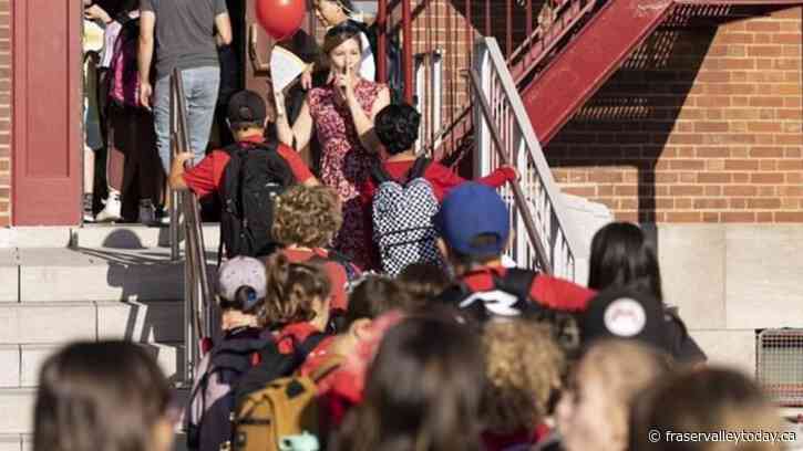 School boards grappling with AI use in classroom, but formal policies still elusive