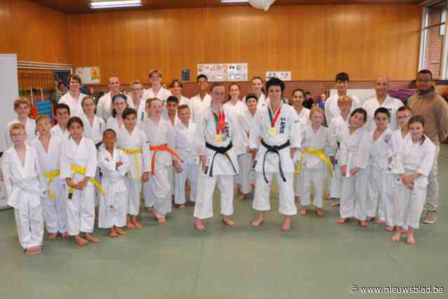 Peggy (52) en Kyoko (18) uit Hamme zijn wereldkampioen karate in discipline ‘kata’
