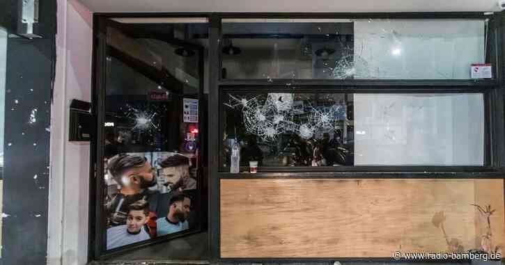 Zypern: Schwere Ausschreitungen gegen Migranten in Limassol