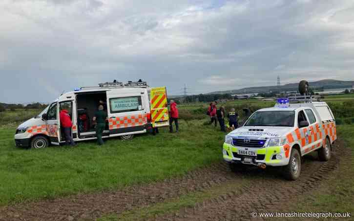 Rescue team  called to help injured walker near River Calder