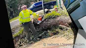 Going the extra mile | York-Poquoson deputy travels to Florida to help after Hurricane Idalia