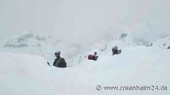 Frau robbt bei 50 Zentimeter Neuschnee zurück: Dramatische Rettung auf winterlicher Zugspitze