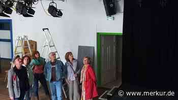 Sturmschaden in der Alten Madlschule in Bad Tölz: Die „Lust“ steht vor einem Scherbenhaufen