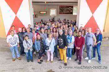 Zusteller Peter Kruppe aus Höxter in Rheder gelobt