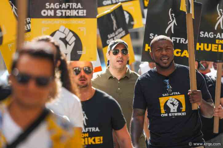 SAG-AFTRA calls for video game actors to join picket line