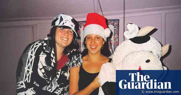 The moment I knew: I was so spellbound by our payphone call, I didn’t notice I’d been robbed