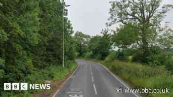 Cyclist fails to stop at scene of Swindon crash with car