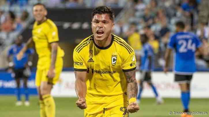 Hernandez scores 3, Crew cruise past CF Montreal 4-2