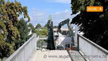 Abriss: Der Fußgängersteg über den Wiblinger Ring ist weg