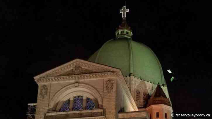 Montreal Oratory says no fire or noise reported, believes social media video is fake