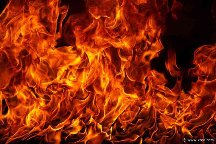 Early morning fire forces closure of Clovis Walmart