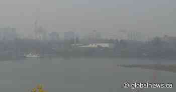 Western Canada wildfire smoke spikes air quality risk in Saskatoon, Regina