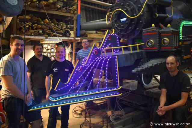 Wagenbouwers finaliseren creaties voor fantasierijke Rozenberg Lichtstoet: “Iedereen wil de mooiste of meest indrukwekkende wagen”