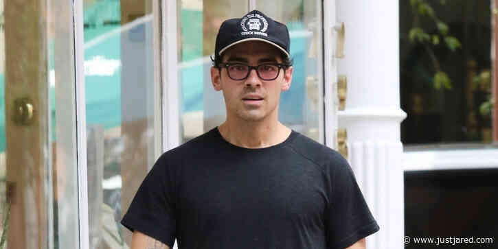 Recent Photos of Joe Jonas Stepping Out Without His Wedding Ring Resurface Amid Sophie Turner Divorce Reports