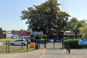 Sidcup Cleeve Park School: Dangerous concrete discovered