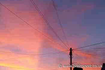 Photos of gorgeous Bristol sunset with distinctive feature in clouds