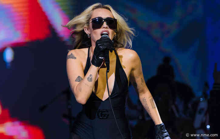 Miley Cyrus “didn’t make a dime” from massive 2014 ‘Bangerz’ tour