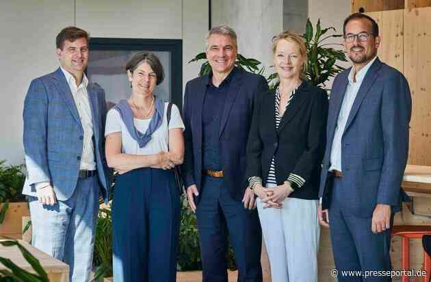 Gebäude und Kommunen klimafit machen: Landesumweltministerin Thekla Walker besucht Drees & Sommer