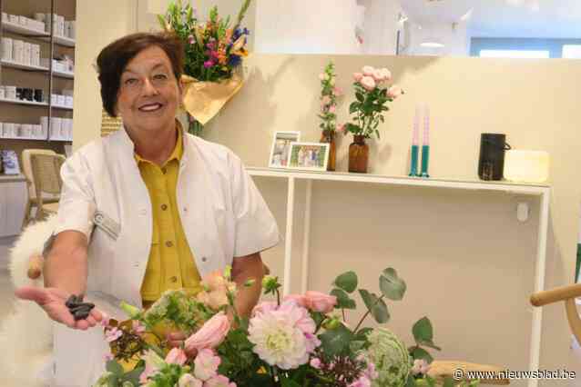 “Niemand maakt zo’n fijne suppositoires”: Maria staat al 50 jaar als assistente in dezelfde apotheek