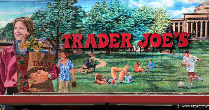 Trader Joe's cashiers have a reputation for flirting. CEO says there's a good reason