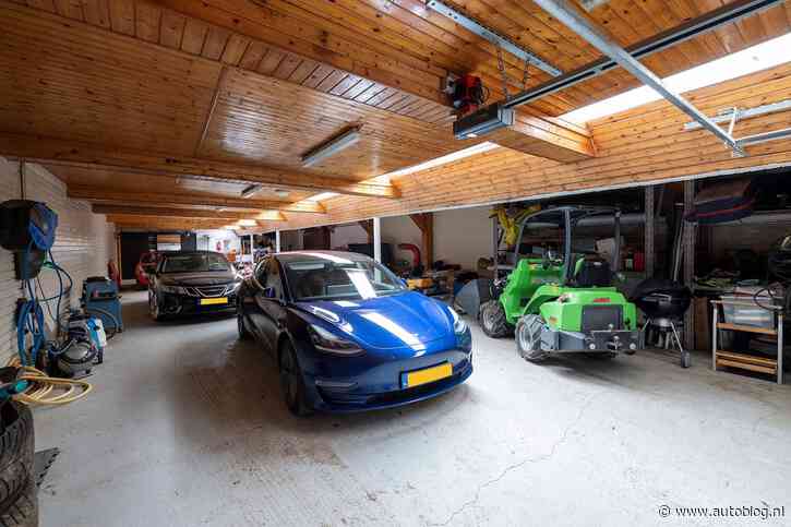 Kasteelvilla met driftrotonde kan wel wat leuke auto’s gebruiken