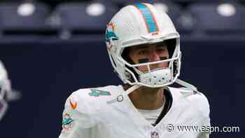 Dolphins pick White over Thompson to be QB2