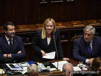 Il sondaggio che smentisce i gufi d'estate: il centrodestra vola, Pd e M5S calano