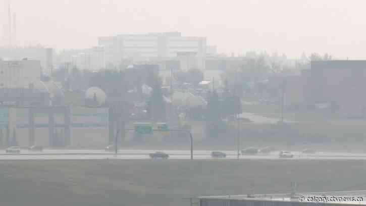 Calgarians fed up with wildfire smoke as Labour Day weekend concludes