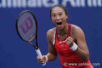 Zheng Qinwen Advances to US Open Quarterfinals by Ousting Last Year's Runner-Up, Ons Jabeur