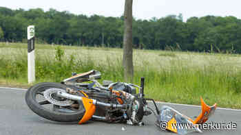 76-Jähriger Motorradfahrer stirbt nach Kollision mit Auto