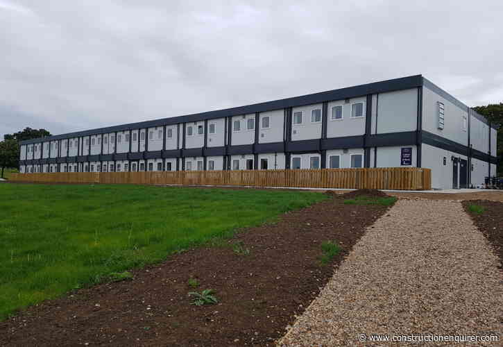 Concrete chaos schools face 3-week-wait for temp classrooms