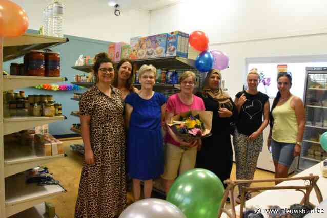 Tien jaar sociale kruidenier ’t Ommekarretje: “We botsen momenteel op onze grenzen”