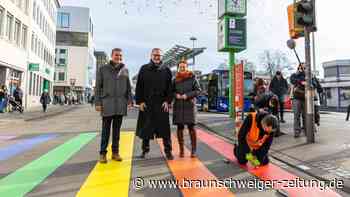 Debatte um Regenbogen-Zebrastreifen: Warum dieser Hass?